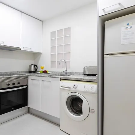 Ab Eixample Viladomat Apartment Barcelona